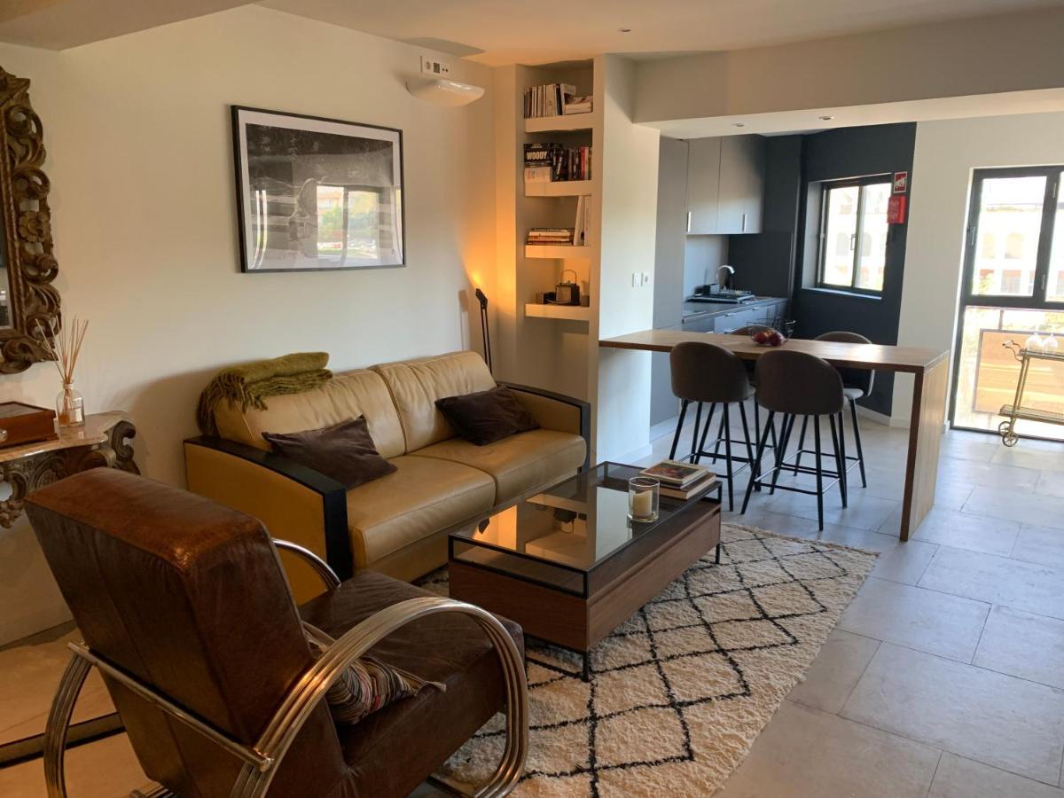 Modern Apartment Ideally Located 波尔蒂芒 外观 照片