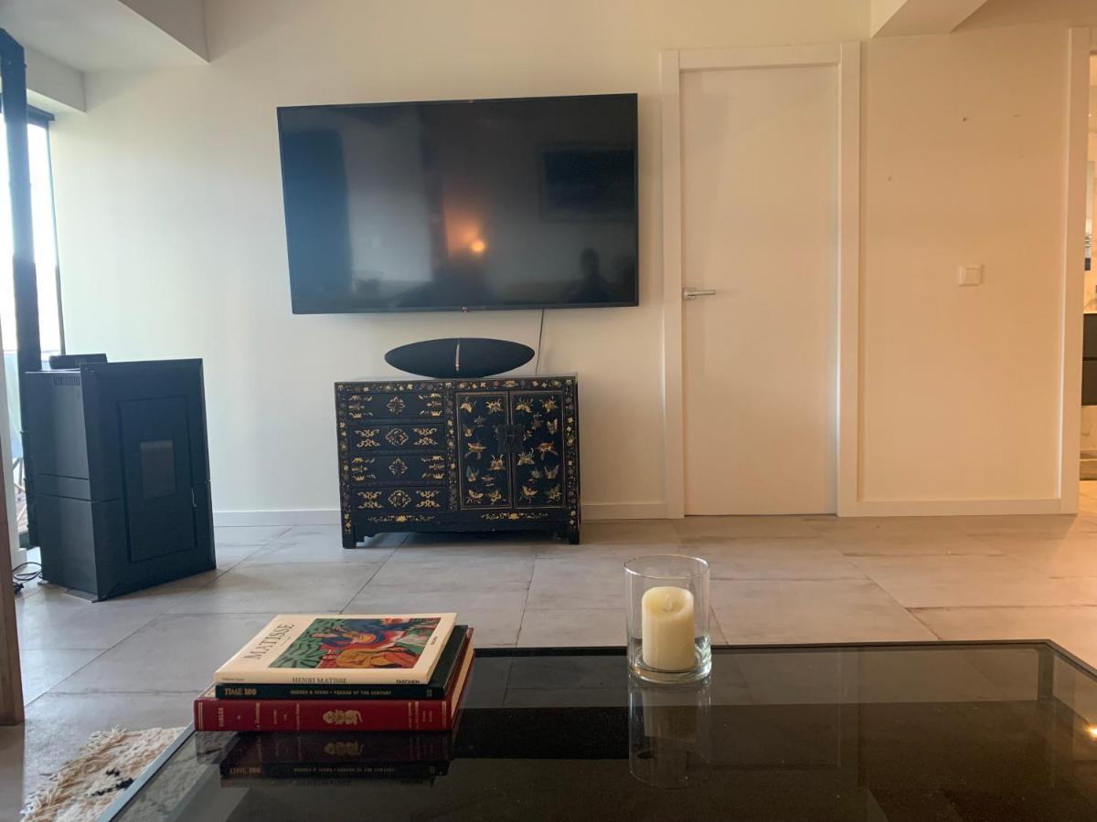 Modern Apartment Ideally Located 波尔蒂芒 外观 照片